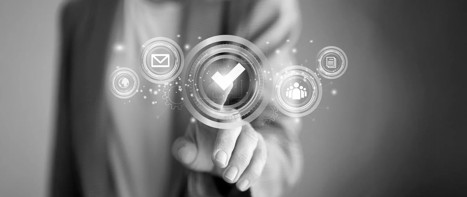 Equipo desarrollando software